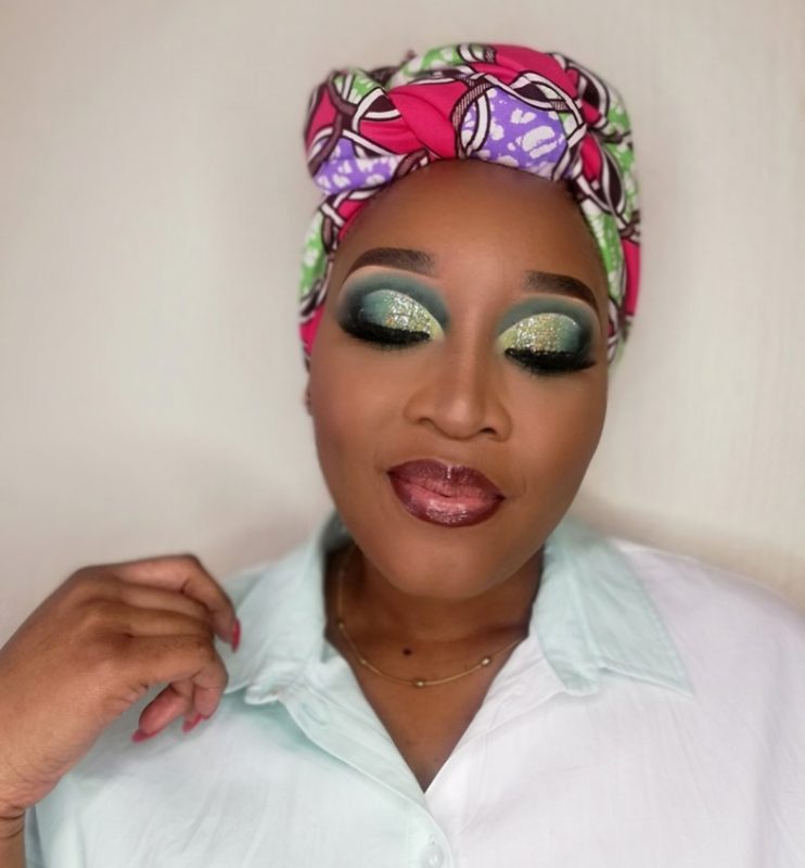 dee-make-up-11